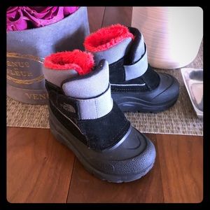 Toddler snow boots